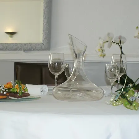 Hotel L'art Vin Saint-Aigulin