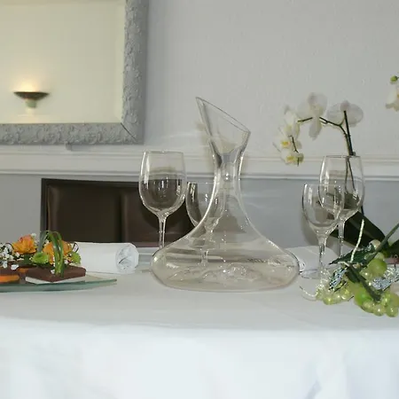 Hotel L'art Vin Saint-Aigulin